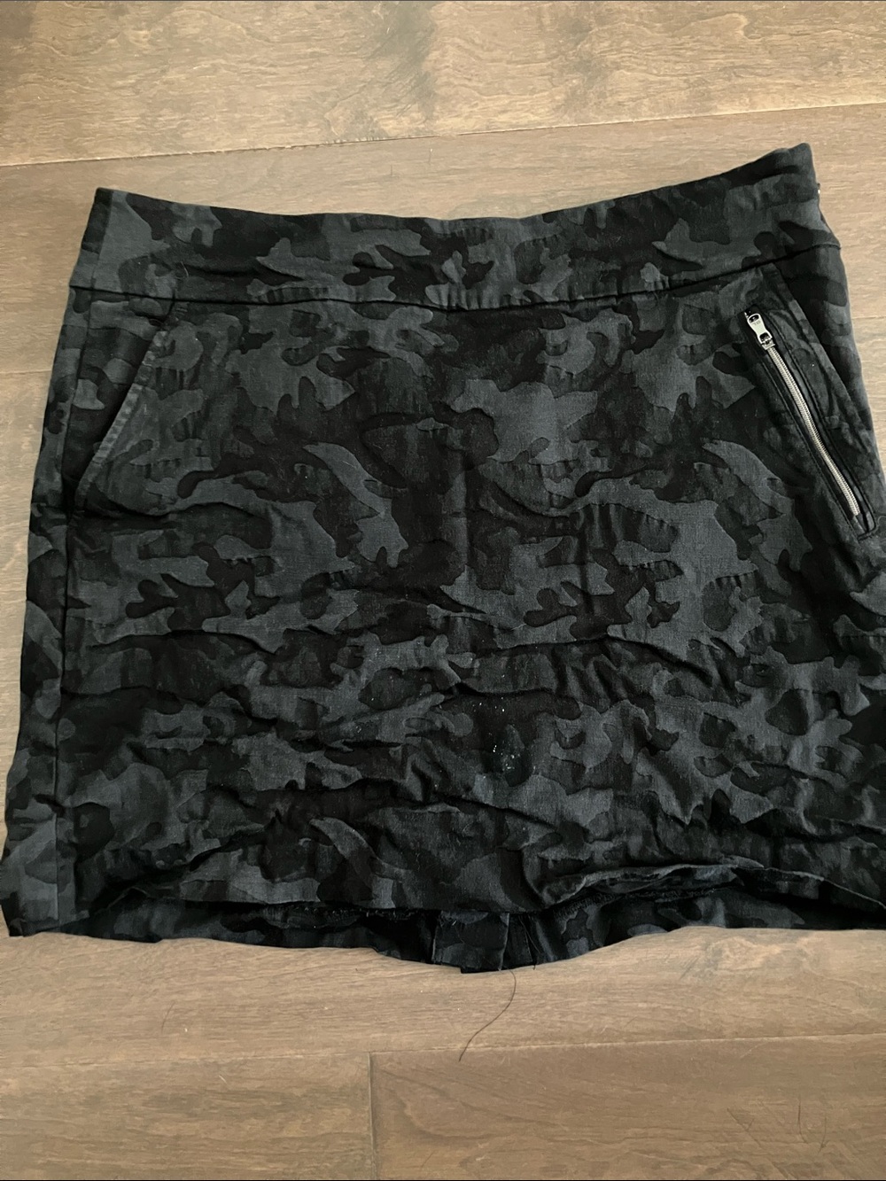 Ralph Lauren Polo Golf black Camo Active Skort with Zipper Pocket size 10